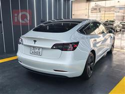 تسلا موديل 3